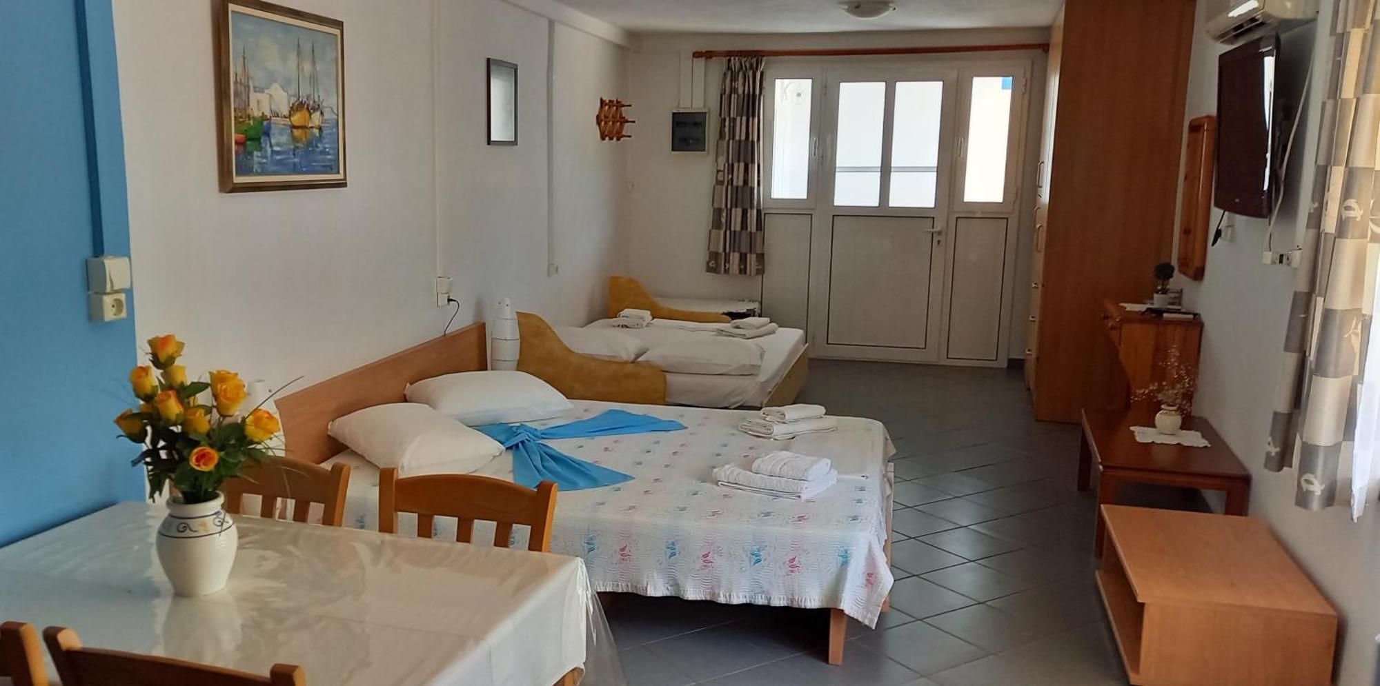 Filio Rooms Kalamos  Zimmer foto